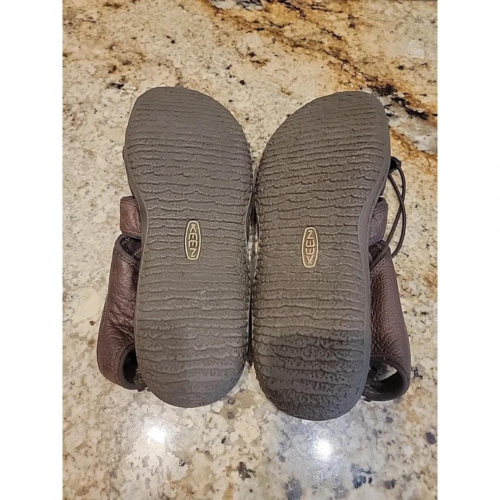 Keen Newport Leather Closed Toe Sandals Mens US 11.5 Dark Brown Hiking Fisherman